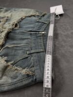 Star-Patch Distressed Jeans — 264 - view 7