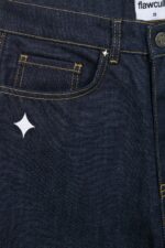 Washed Wide-Leg Jeans — 313 - view 23