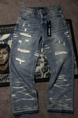 Blue Distressed Jeans — 318 - view 1