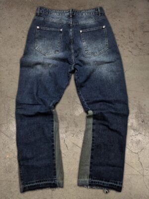 Washed Denim Jeans — 0016 - view 1