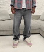 Washed Wide-Leg Jeans — 0006 - view 1