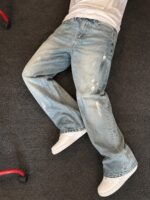 Grey Distressed Wide-Leg Jeans — 0035 - view 8